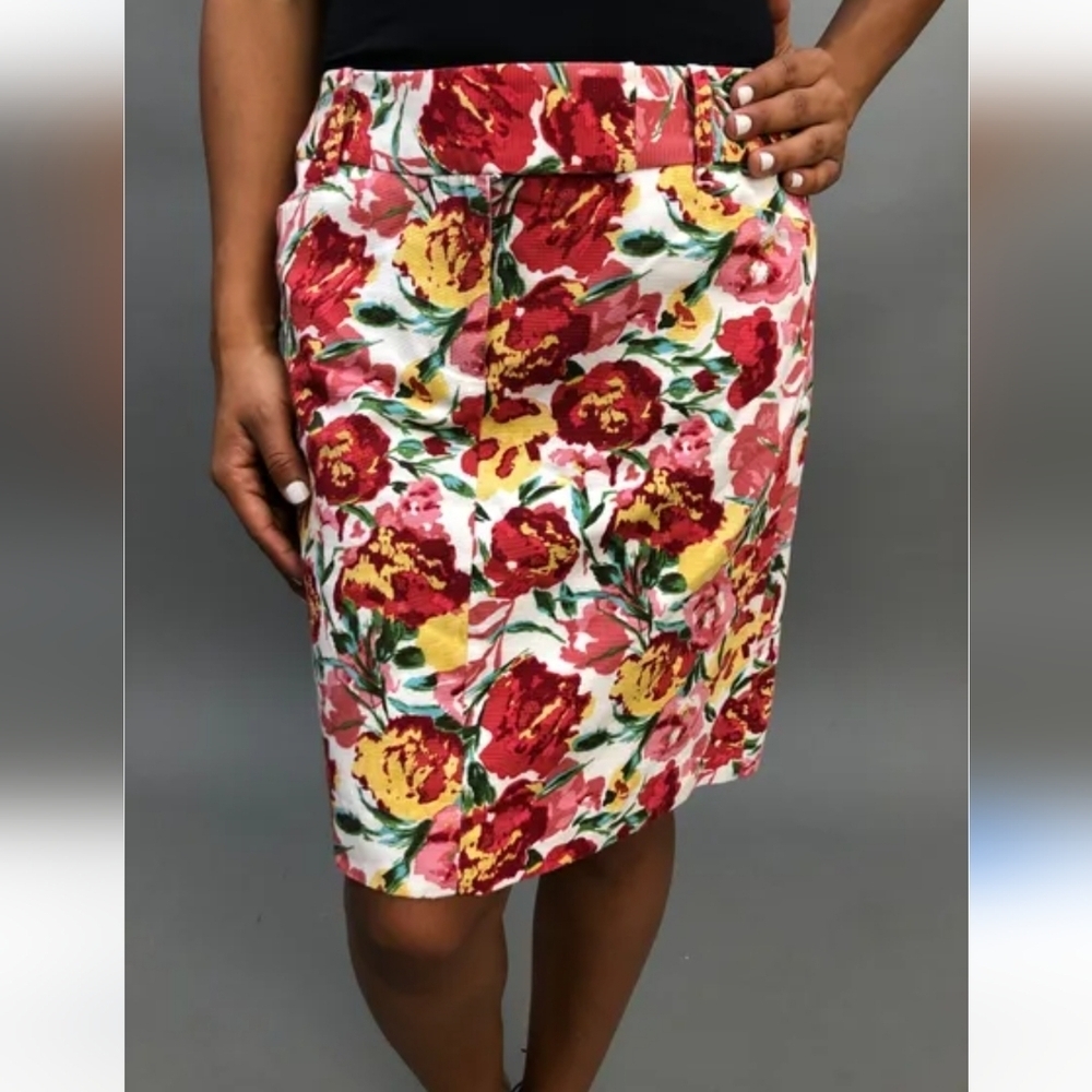 LOFT Red and Yellow Pencil Skirt..SIZE:0